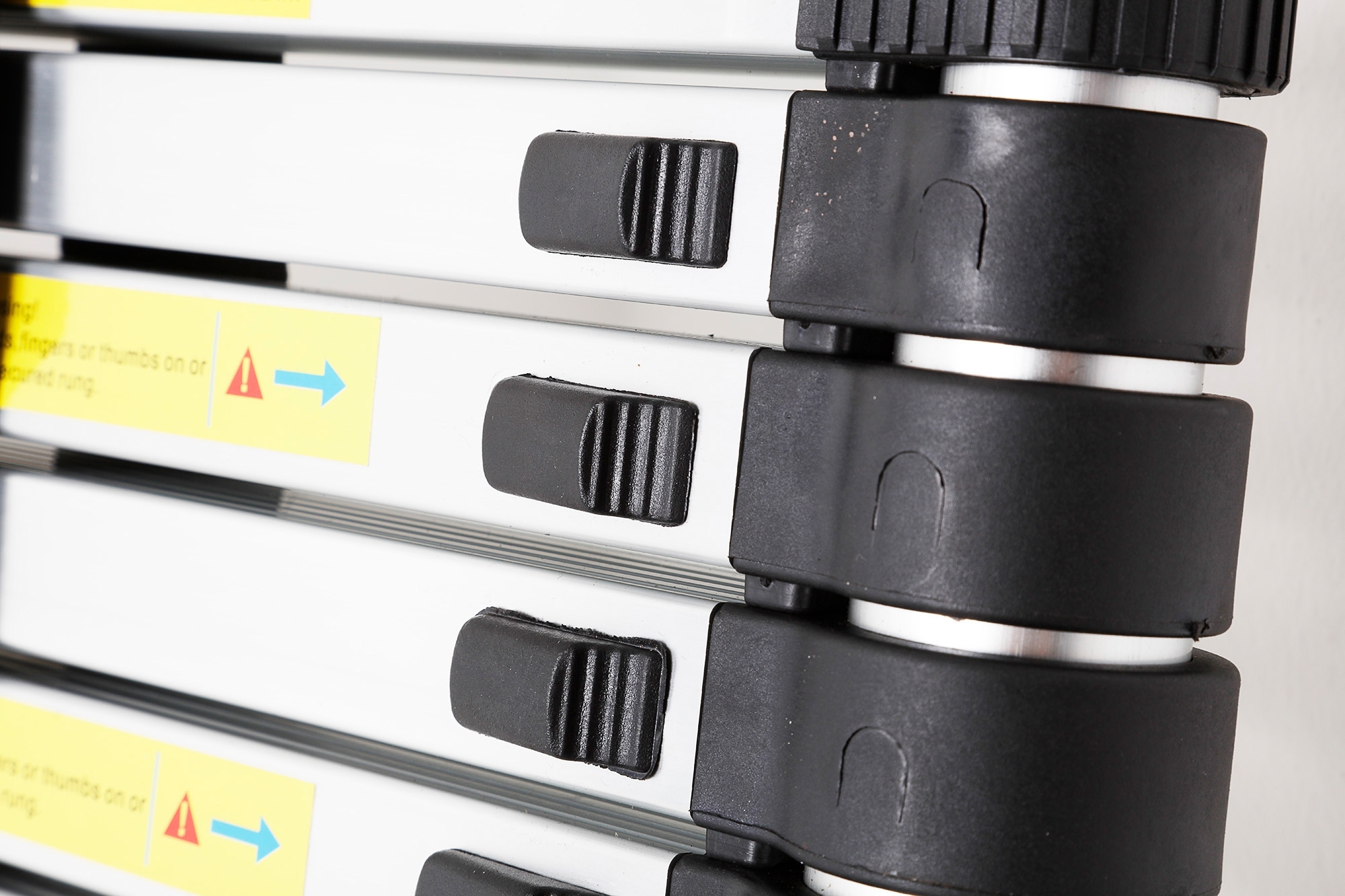 Laddy alcove telescopic aluminum ladder - Image 3