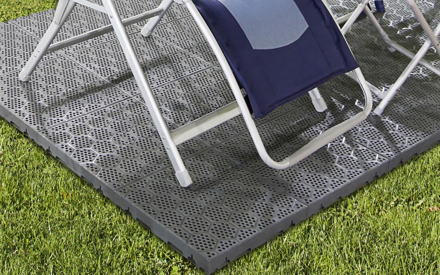 Deck-fit tile - Image 4