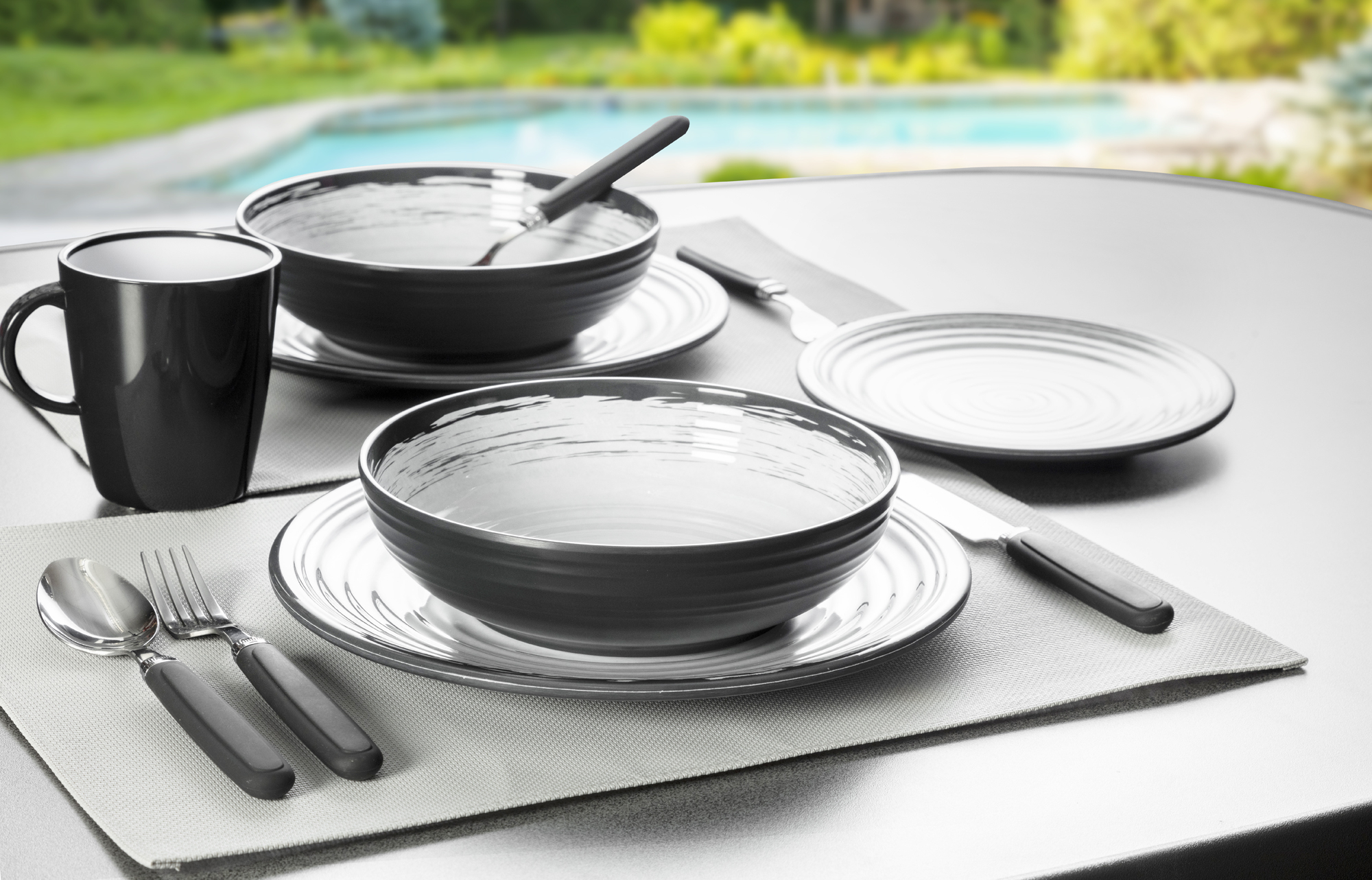 Dolomit 12-piece melamine dinnerware set - midday - Image 6