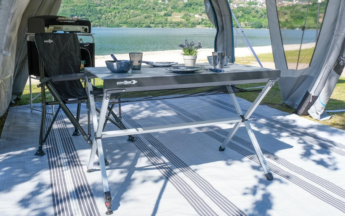 Titanium axia 4 122 x 76 cm folding camping table - Image 13
