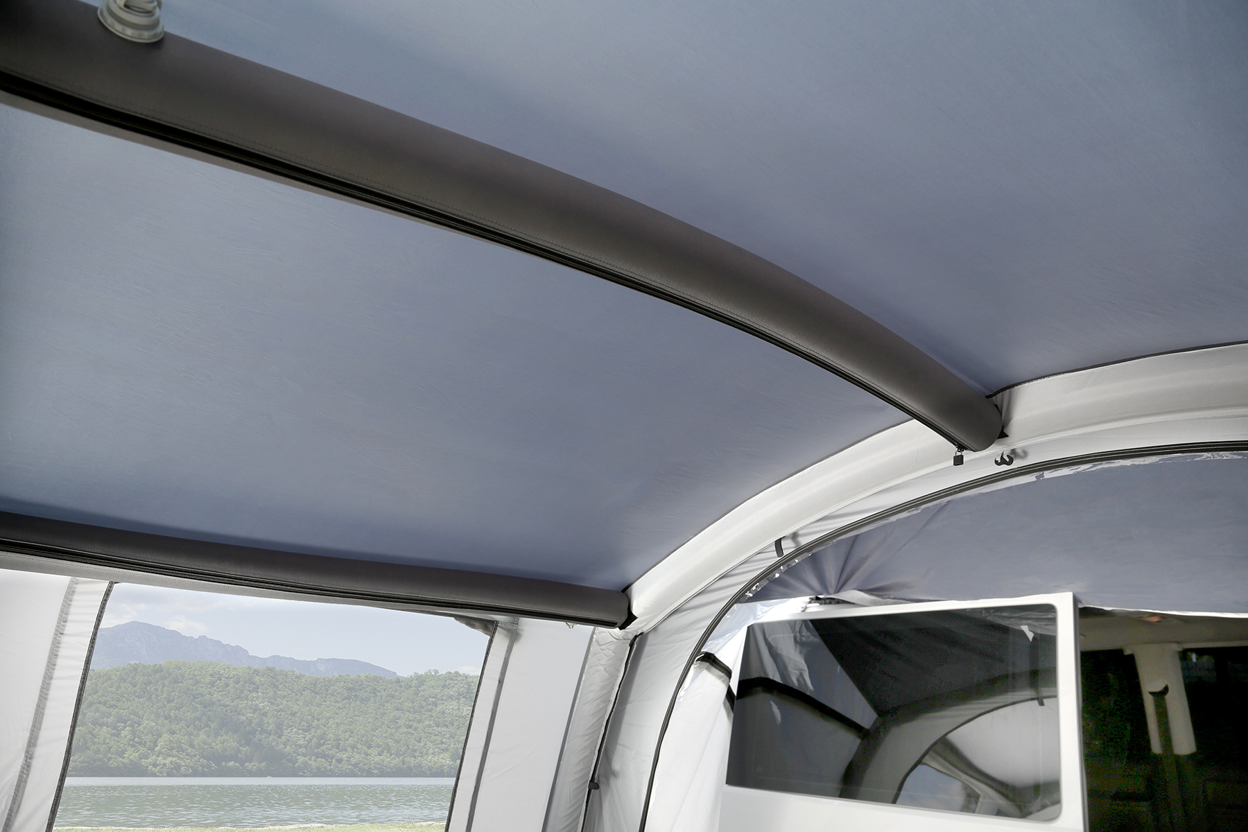 Trails hc drive-away air awning for campervans - Afbeelding 12